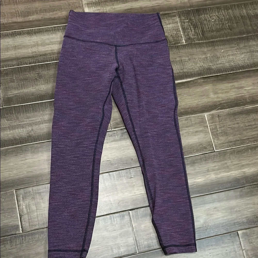 EUC Lululemon Wunder Under high rise crop